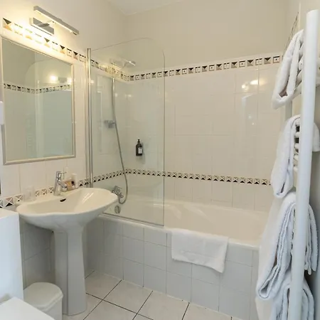 Hotel Domaine De La Gressiere 3*