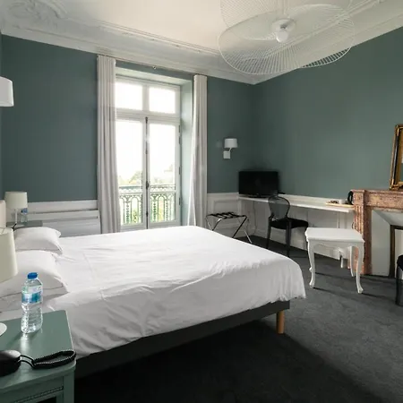 Domaine De La Gressiere Hotel