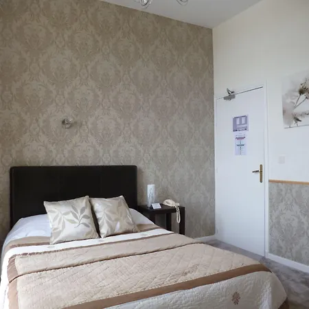 酒店 Domaine De La Gressiere 拉贝尔讷里昂雷茨