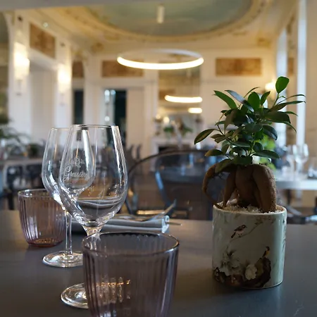 Domaine De La Gressiere Hotel