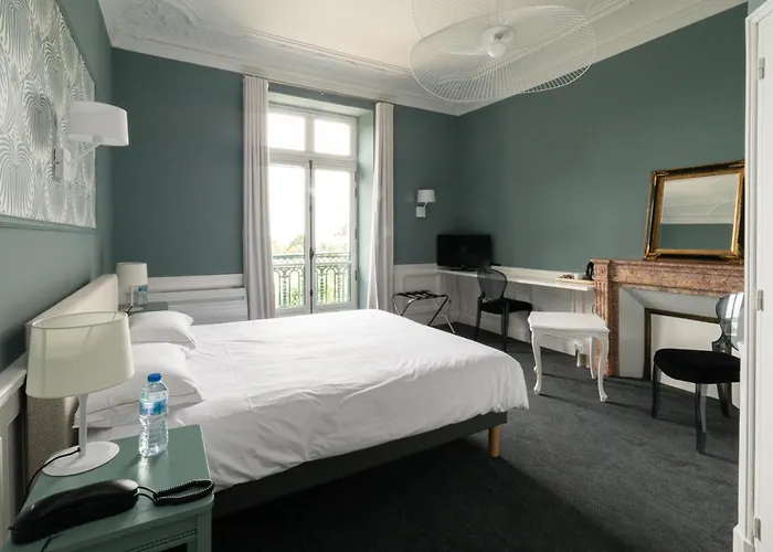 Domaine De La Gressiere Hotel