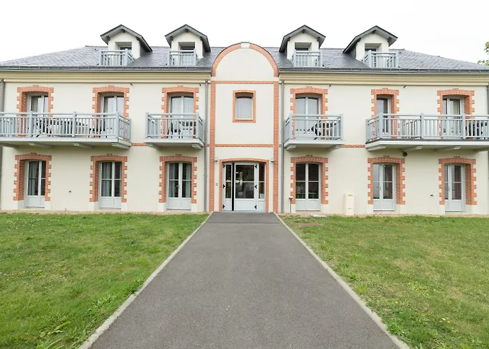 Domaine De La Gressiere Hotel 3*